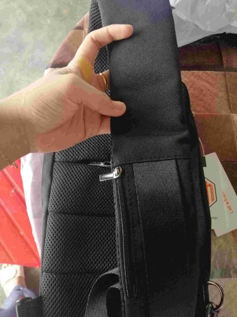 Túi sịn sòooo. Mua làm quà tặng mà rất ưng. Mong shop thiết kết thêm hộp đựng để phù hợp vs giá tiền, với những trường hợp làm quà tặng. Thanks shop ạ ❤️❤️❤️