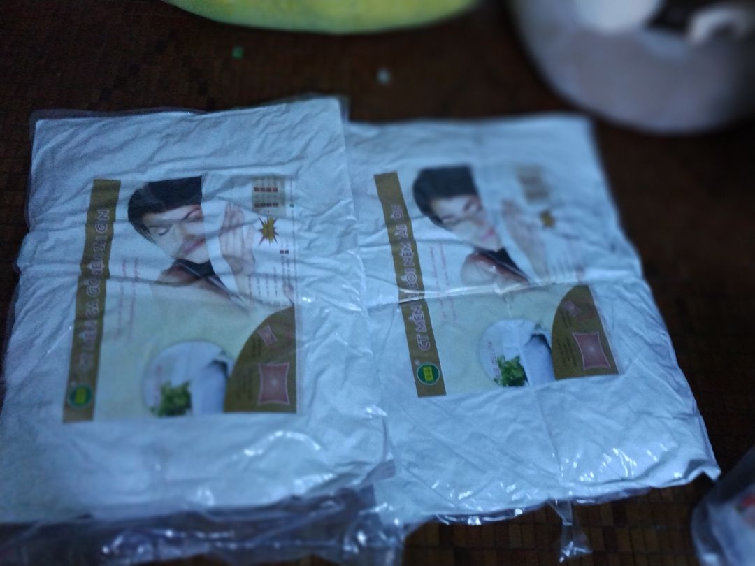 Quá xuất sắc luôn, hàng bao đẹp giá tốt chứ vô  siêu thị là máy chém để sẵn mà chém nên không mua ở siêu thị là vậy hàng rất đẹp và tốt cho tất cả 5 sao sẽ tiếp tục mua hàng tại shop này nữa nvgh lịch sự cho tất cả 5 sao