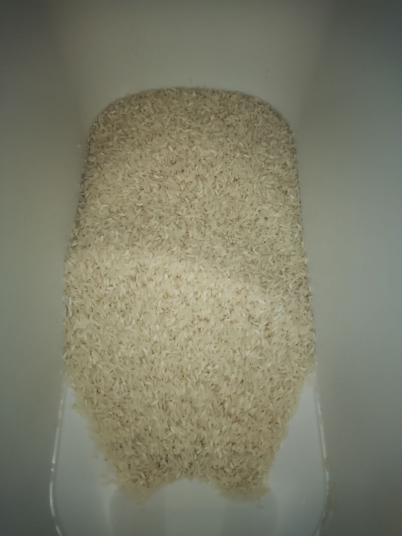 Chất lượng nhựa khá tốt , có đều nhìn kĩ thì các khớp hở không khít , vẫn còn số ít nhựa thừa ở cạnh viền , nói chung hoàn thiện chưa tốt lắm nhưng vì trong tầm giá ko có sự lựa chọn nào khác nên coi như sản phẩm khá ổn. Ko biết shop ở đâu nhưng mình ở TPHCM giao hàng khá lâu (5 ngày).