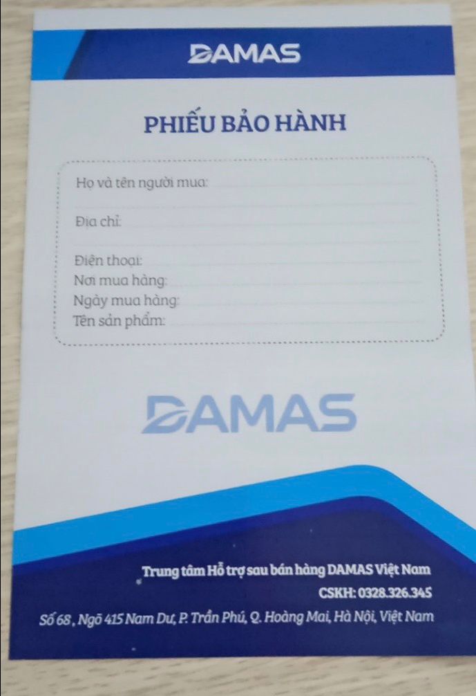 Xịn xinh và cute quá trời. Mua đúng lúc khuyến mãi nên được giá rất hấp dẫn. Mà có phiếu bảo hành kèm theo đàng hoàng nên cũng yên tâm. Đóng gói cẩn thận và giao hàng nhanh. Sau mấy hôm trải nghiệm thấy nấu mì tôm và nấu lẩu khá nhanh, khoảng 5 phút là sôi sùng sục. Nồi cầm tay nhỏ gọn nhẹ rất thích, nồi phù hợp với khoảng 1-2 nguời nhé các thím. Ngoài ra nó còn có 2 nấc nhiệt nên tiện lắm nha. Kết luận: Tuyệt vời.