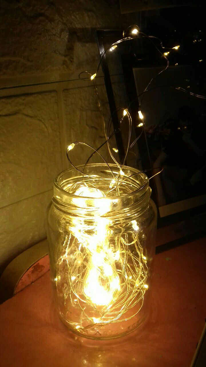 Đẹp dã man con ngan luôn á mọi người. Mua về lấy cái hũ thủy tinh nhỏ nhỏ bỏ vào bật trong phòng là có cảm hứng làm việc học tập liền.