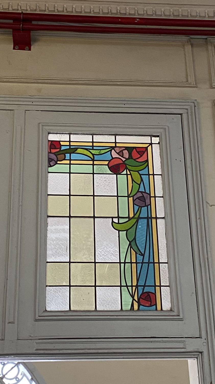 Sữa ngon thơm béo ngậy mẹ mình rất thích 
Còn hình ảnh ở dưới mang tính chất minh hoạ thôi tại mình lừoi chụp quá