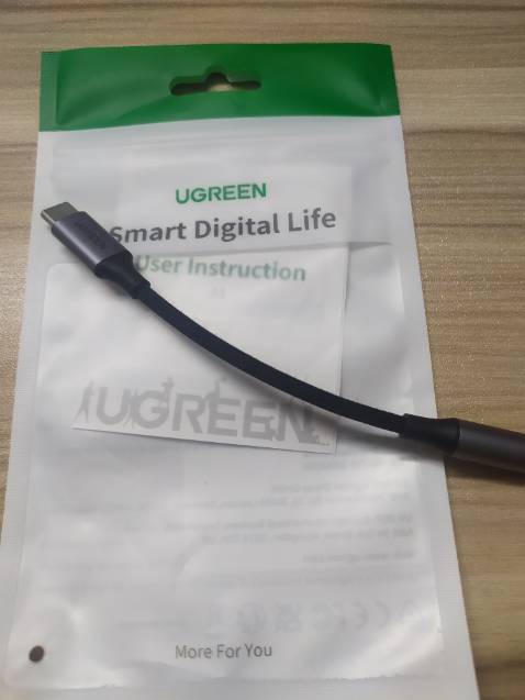 Mấy bạn mua nhớ để ý mã nhé cái này là 80154 thì xài cho dòng mới như laptop, type c từ PC và điện thoại dòng mới như Xiaomi Note 7 của mình. Còn loại cũ mã 70858 thì không tương thích nhé!