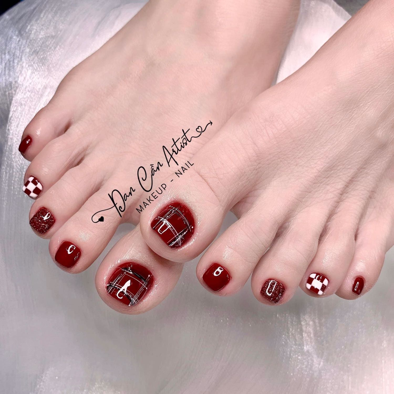 Sản phẩm giá cả hợp lý hàng giống hình con mình rất thích cứ đòi tô suốt thôi giao hàng nhanh đặt hàng 1 2 hôm đã có luôn rồi ạ