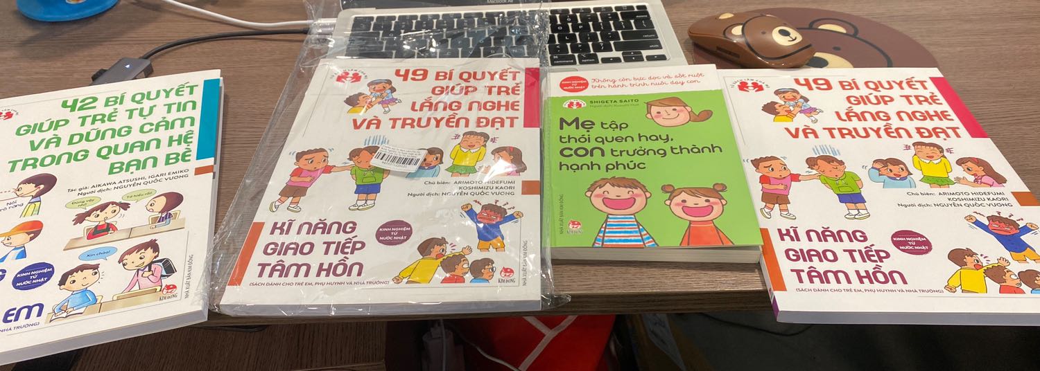 Bên tiki gửi nhầm sách cho mình nha. Bên bạn bỏ nhầm hai cuốn sách giống nhau. Có thể đổi lại cho mình được không. Mình thiếu mất 1 cuốn 43 kĩ năng kiểm soát con tức giận nhé