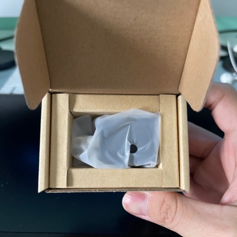 Thời gian giao hành nhanh. Chất lượng củ sạc quá tốt, nhỏ gọn, thời gian sạc điện thoại nhanh giống như thông số sản phẩm đưa ra. Cực kỳ hài lòng và tin tưởng Aukey. Mua được giá tốt từ Tiki Trading. Cảm ơn Tiki.