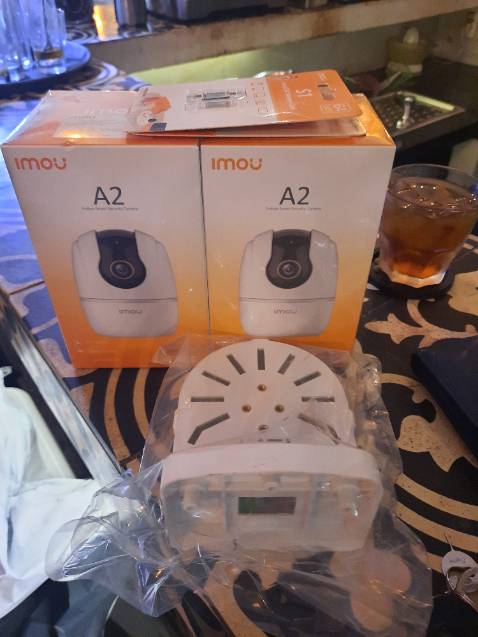 Mua 2 cái mà tặng chỉ có 1 đế là sao