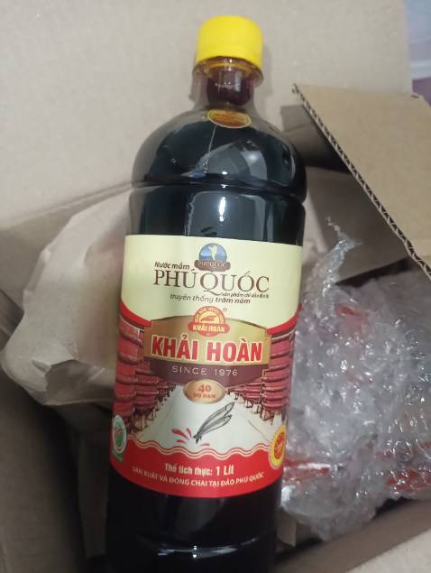 Thơm, chấm ngon. Chỉ có thắc mắc sao giờ nắp chai k có seal.