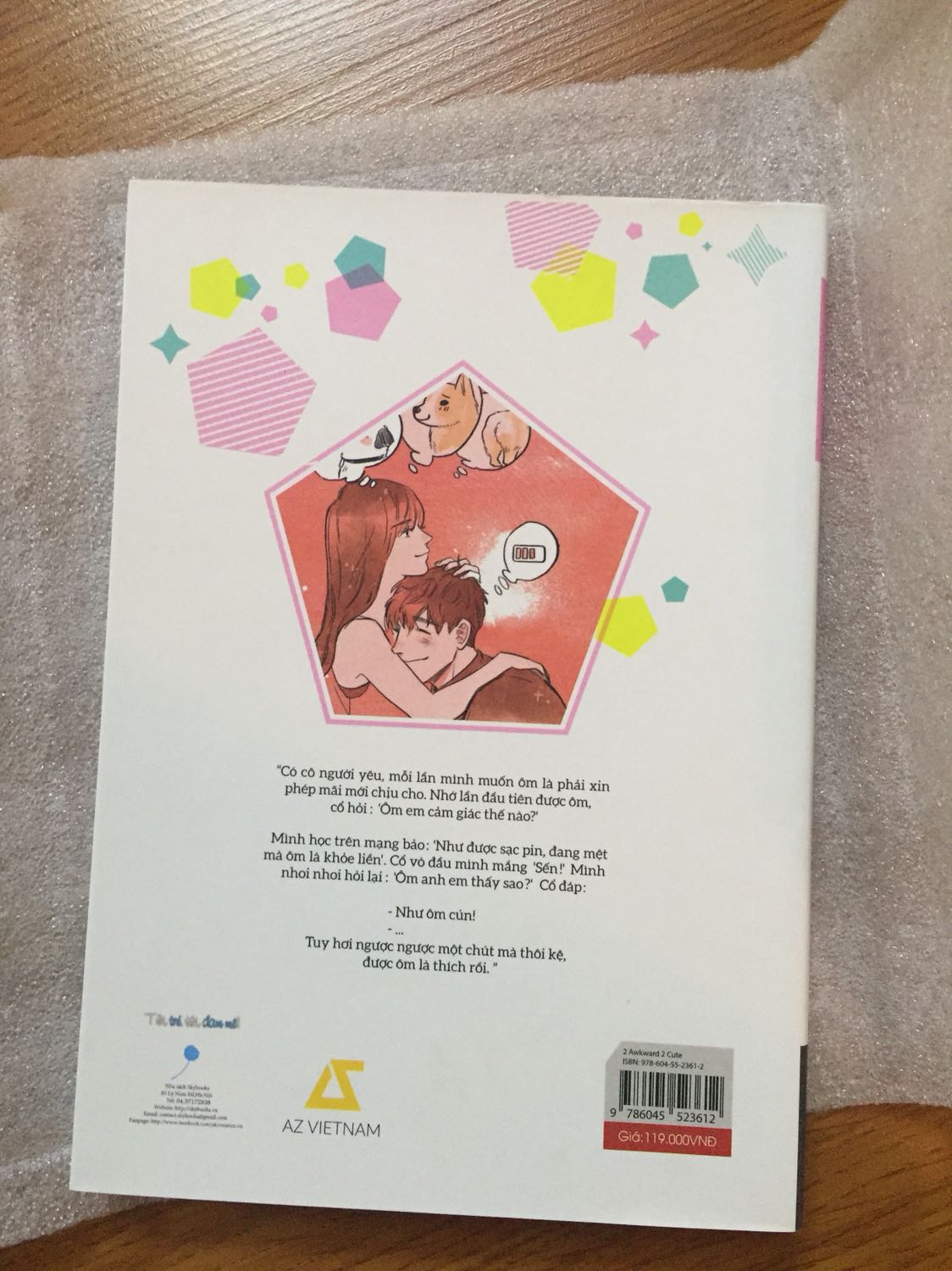 Thật sự thì đây là lần thứ N mình mua đồ trên Tiki và cũng là lần đầu tiên mình nhận xét về sản phẩm. Vì quá xuất sắc và mình phải chia sẻ để mọi người cùng biết đến Tiki. Mình cực kì là hài lòng về cách gói và cách họ đóng hộp để giao hàng, nhìn chung thì rất cẩn thận. Mình vẫn còn ủng hộ Tiki dài dài. Mấy bạn giao hàng cũng rất là thân thiện và dễ thương a !!! Thật sự thì đây là lần thứ N mình mua đồ trên Tiki và cũng là lần đầu tiên mình nhận xét về sản phẩm. Vì quá xuất sắc và mình phải chia sẻ để mọi người cùng biết đến Tiki. Mình cực kì là hài lòng về cách gói và cách họ đóng hộp để giao hàng, nhìn chung thì rất cẩn thận. Mình vẫn còn ủng hộ Tiki dài dài. Mấy bạn giao hàng cũng rất là thân thiện và dễ thương a !!!