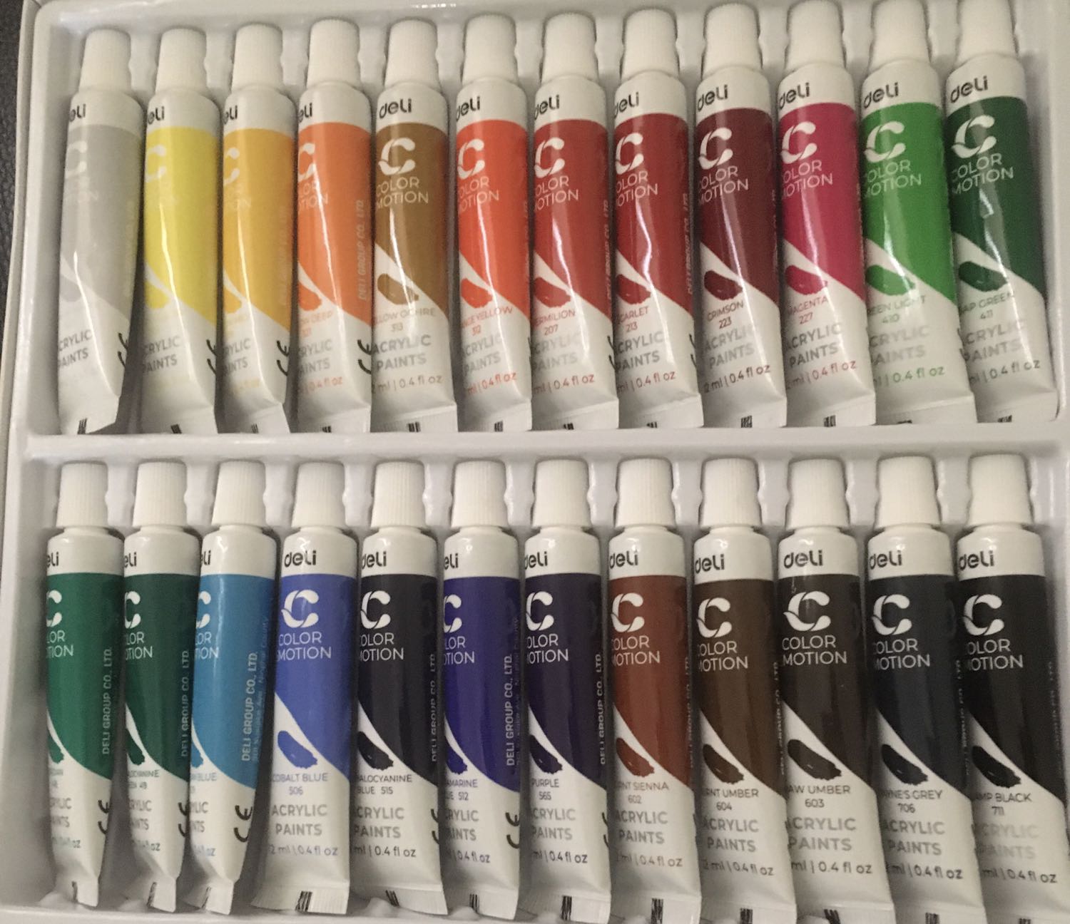 Màu đẹp, có phần hơi bị móp xíu Màu đẹp, có phần hơi bị móp xíu