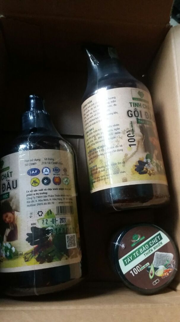 mình mua bột sắn dây mà Tiki giao cho dầu gội là sao. vì bận việc đến giờ mới kiểm tra sp thấy ngoài  ko thấy tên sản phẩm là đã thấy khác ... ko thể tin luôn ...  ?!!!