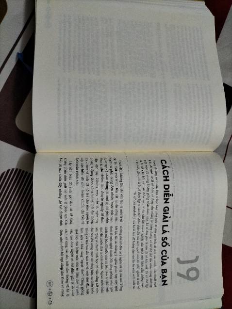 Sách chất lượng , nguyên seal , đẹp , các bộ sách từ Sài gòn book luôn đẹp từ trong ra ngoài , sách dày nặng , đẹp , tính học thuật ổn .