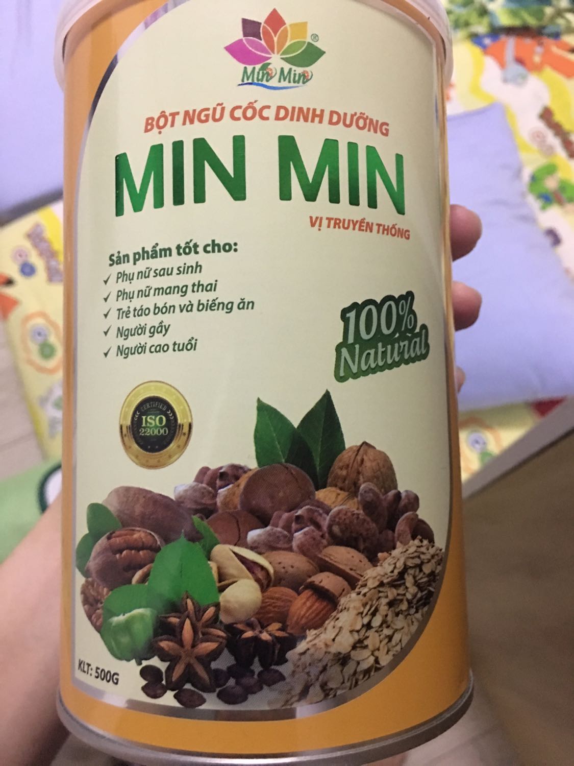 Sản phẩm giao không có hạn sử dụng,code check mã vạch dưới đáy lon cũng không.không nắm nguồn gốc sản phẩm có chất lượng an toàn,không thể sử dụng sản phẩm.