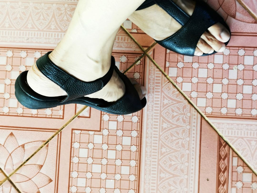 Mang rất nhẹ, vừa chân, gọn gàng, tiện lợi..