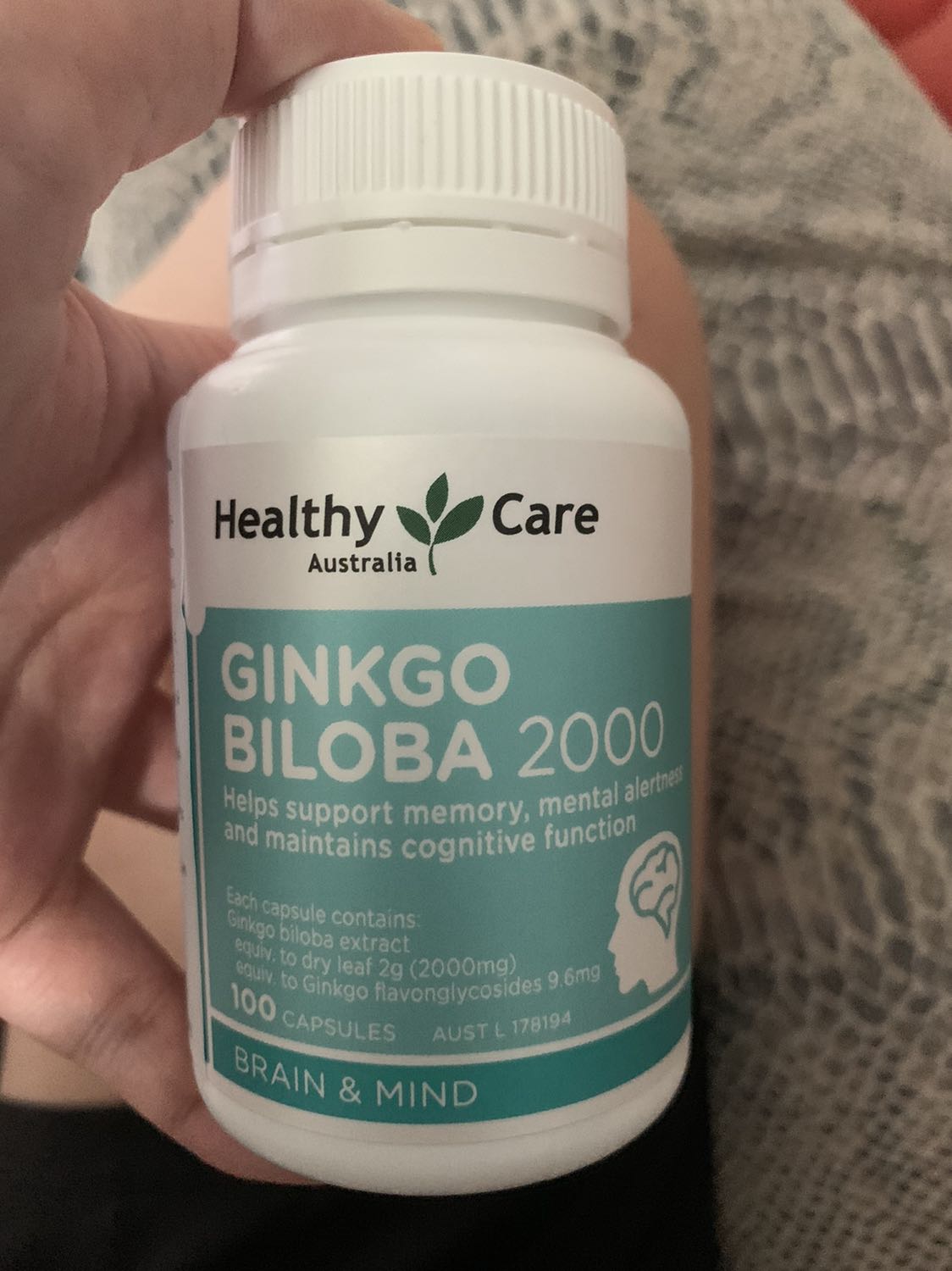 Sản phẩm tốt trong tầm giá, tôi hài lòng sau khi mua hàng. Giao hàng nhanh và đóng gói cẩn thận. Tôi chia sẻ thêm hình ảnh cho mọi người tham khảo khi mua hàng nhé. Tối sẽ mua lại lần nữa của shop nếu cần thêm.