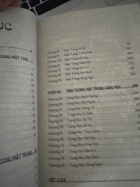 Hình thức ổn nhưng hầu hết thông tin đều là phổ thông có thể tìm ở bất cứ đâu xem cho vui thì oke