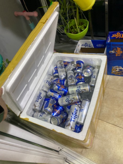 chống va đập tốt, bám dính, dễ sự dụng