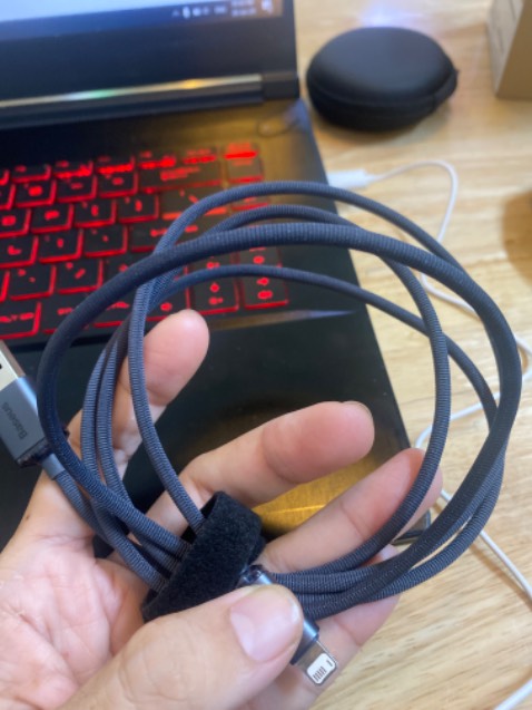 Nhan duoc hang. Tot. Asssssssssss