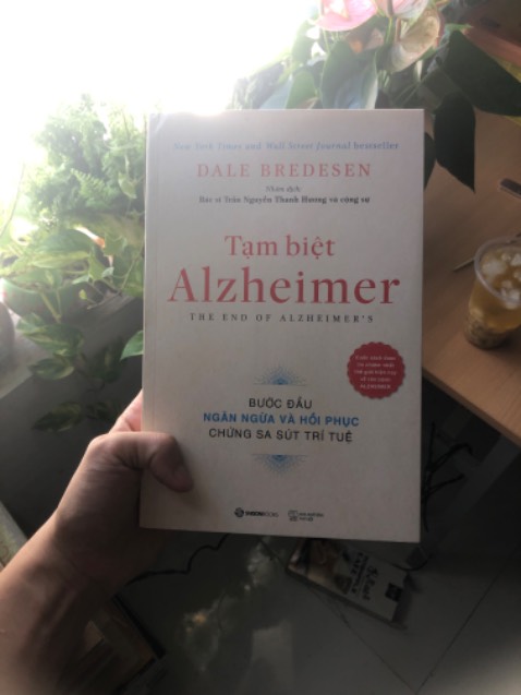 mình rất thích tìm hiểu về sách sức khỏe. Canh quyển này với giá giảm rất hài lòng. Đóng gói tốt. Tặng chai nước rửa tay nhỏ và 1 quyển sách nhưng sách tặng bị rách bìa