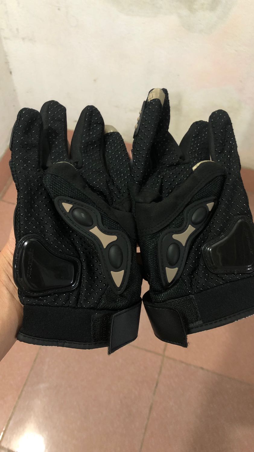 Sản phẩm đúng với hình và chất lượng ok mh thật sự hài lòng 😙đánh giá của mh mong là sẽ dc công khai 🤣