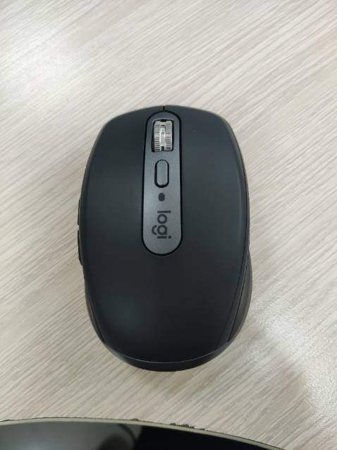 Nhờ hỗ trợ giúp MX anyhere 3 tôi vừa mua đang gặp lỗi sau:
(1) ko kết nối được bluetooth với laptop, chỉ kết nối qua USB Receiver;
(2) Bị giật, lag và mất kết nối (inactive) khoảng 30s khi mở hoặc đóng 1 file, 1 Folder bất kỳ => Rất bất tiện và khó chịu khi xử lý công việc.