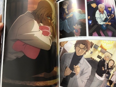 Lật giở từng trang như quay lại thời thiếu niên, cuốn sách này có phần phỏng vấn đội ngũ sản xuất bộ truyện khá thú vị.