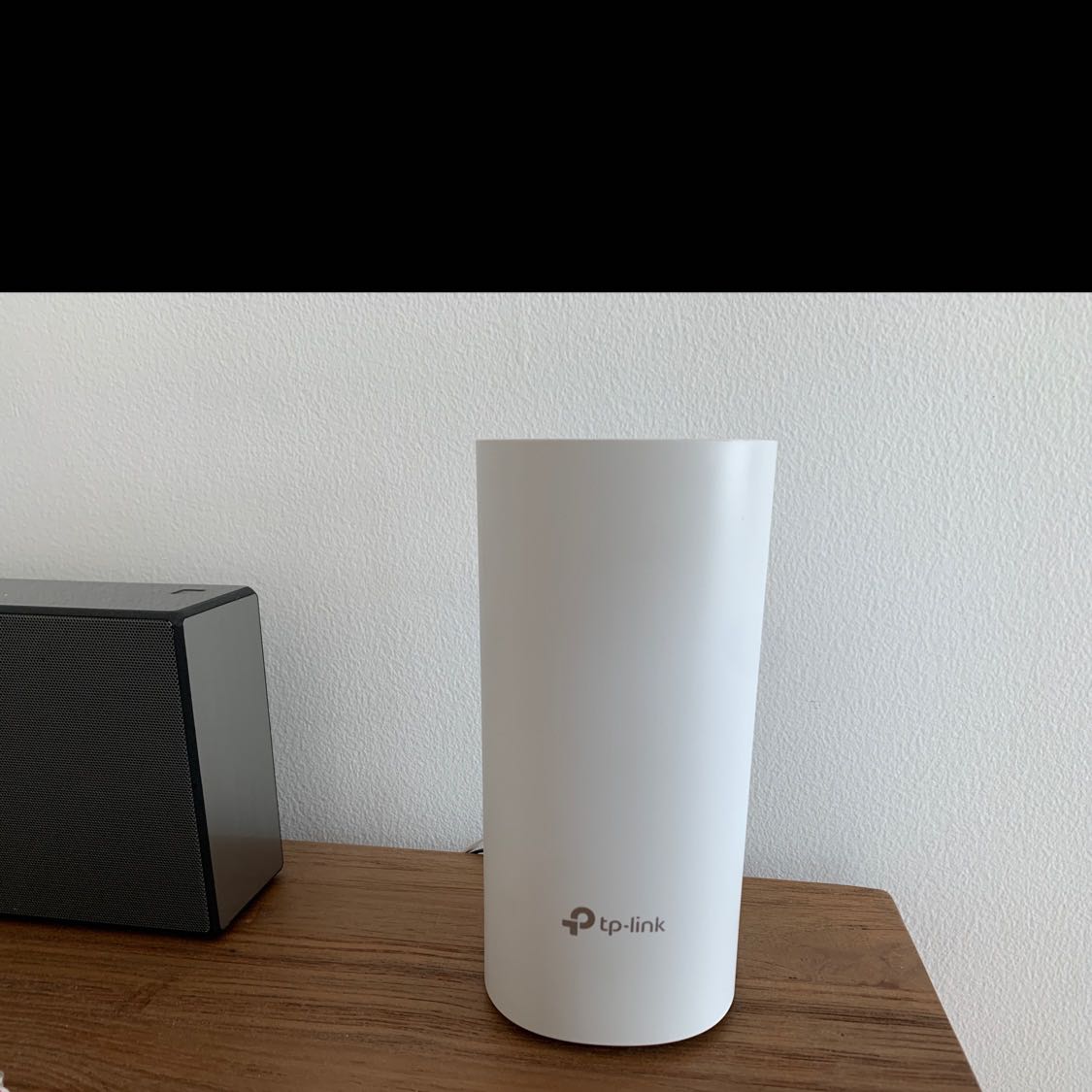 Mình đã nhận và dùng được vài tháng, chưa xảy ra trục trặc nào, chạy vẫn mượt như ngày đầu.  Kết nối và set up trơn tru, không lỗi. Shop giao hàng nhanh và vọ gói rất cẩn thận nên hàng đến không bị hư hỏng, móp méo.