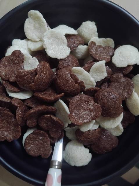 Uy tín nhà may Tèo nha , kg nghĩ tặng hộp to nv . Ngũ Cốc Nestle kg cần đánh giá ai cng biết là ngon rồi ha. Thank you Tiki.