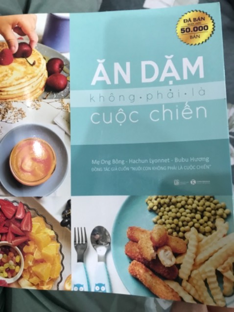 Mình mới bắt đầu đọc cuốn Adkplcc nhưng đã thấy một số lỗi chính tả trong sách. Không biết sách có chuẩn ko nữa. Ngoài ra thì thấy chất lượng giấy và hình ảnh khá tốt.