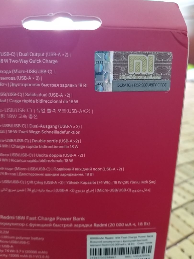 Hàng chính hãng, tem nhãn, mã vạch, code ... đầy đủ, hộp nguyên vẹn có tem niêm phong. Giao hàng nhanh.
chỉ có ghóp ý nhỏ với shop là nên quấn xung quanh hôp nilon chống sốc cho sản phẩm thì tốt hơn, vì hộp đựng của tiki thì to mà pin lại nhỏ, quá trình vận chuyển méo dập hết hộp.
Còn độ bền thì xài 1 thời gian nữa mới biết