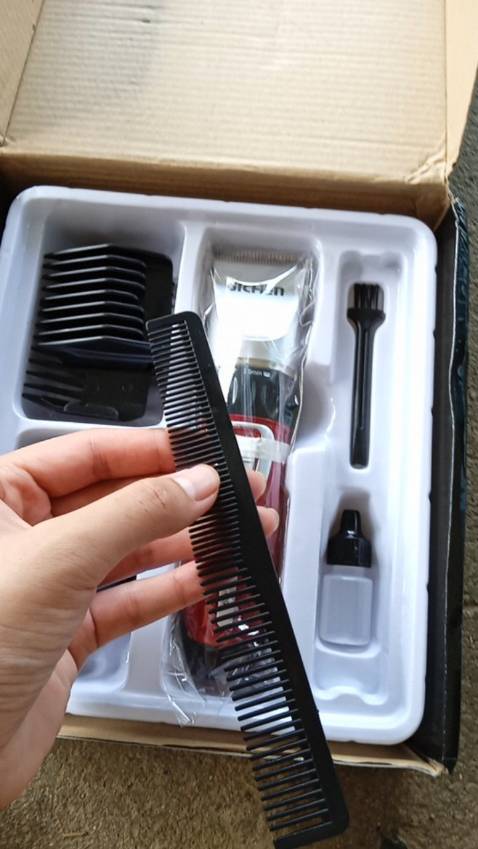 Giao đủ hàng đóng gói tốt 
Nhìn chung là ổn 
Máy rung tốt 
M.n nên mua nha
Giao hàng cực nhanh 
Chúc shop buôn may bán đắt 🍀