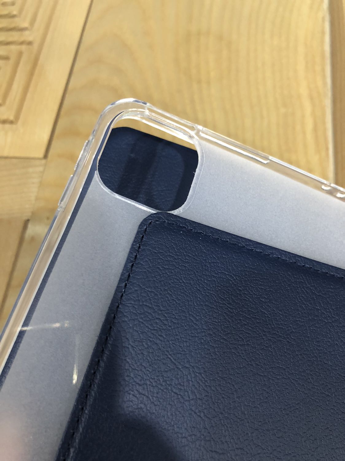 Different from seller’s pictures. Not ideal for iPad Air because of the bigger camera hole. More suitable for iPad Pro. Quality is so so, you get what you pay for. Different from seller’s pictures. Not ideal for iPad Air because of the bigger camera hole. More suitable for iPad Pro. Quality is so so, you get what you pay for.