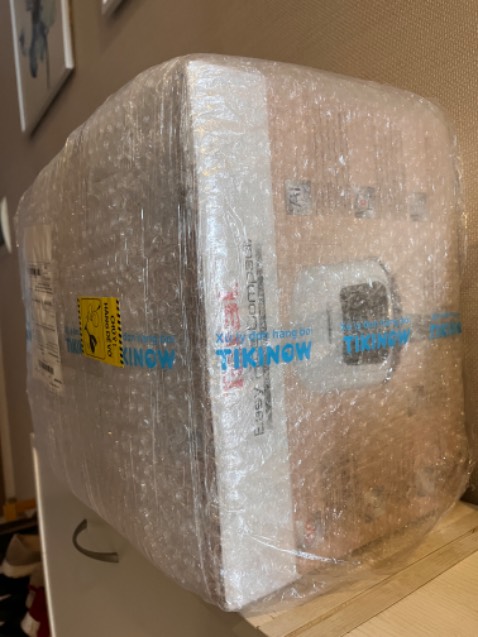 Tiki giao nồi cơm điện rất nhanh! Nồi đóng gói rất chắc, đảm bảo chất lượng nhận và cơm nấu rất ngon!