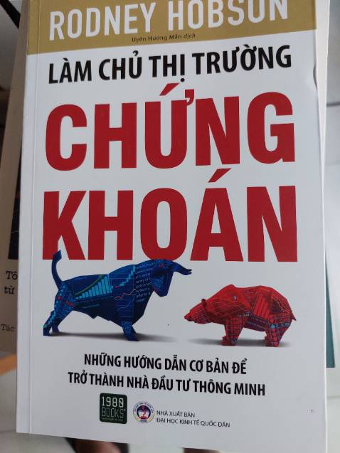 Cho những ai quan tâm tới chứng khoán, nhất là mới bắt đầu.
