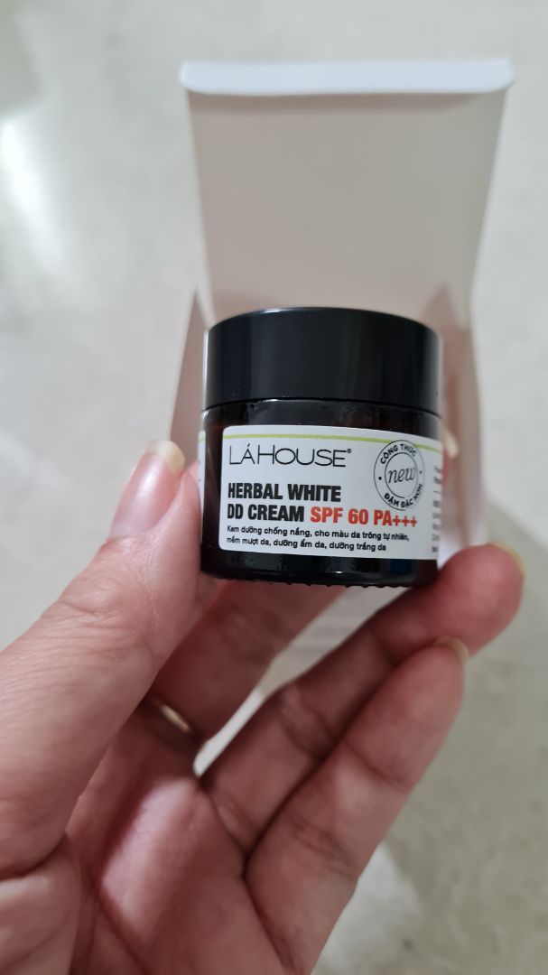 cảm giác dùng hàng trong nước có chút tự hào, hy vọng mình dùng hợp sẽ ủng hộ tiếp ạ!