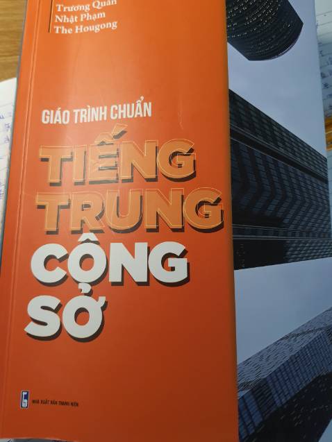 Nội dung thực tế nhưng không mở được đĩa DVD do máy tính không hỗ trợ đầu đọc DVD. File MP3 không biết lấy từ đâu,yêu cầu hỗ trợ