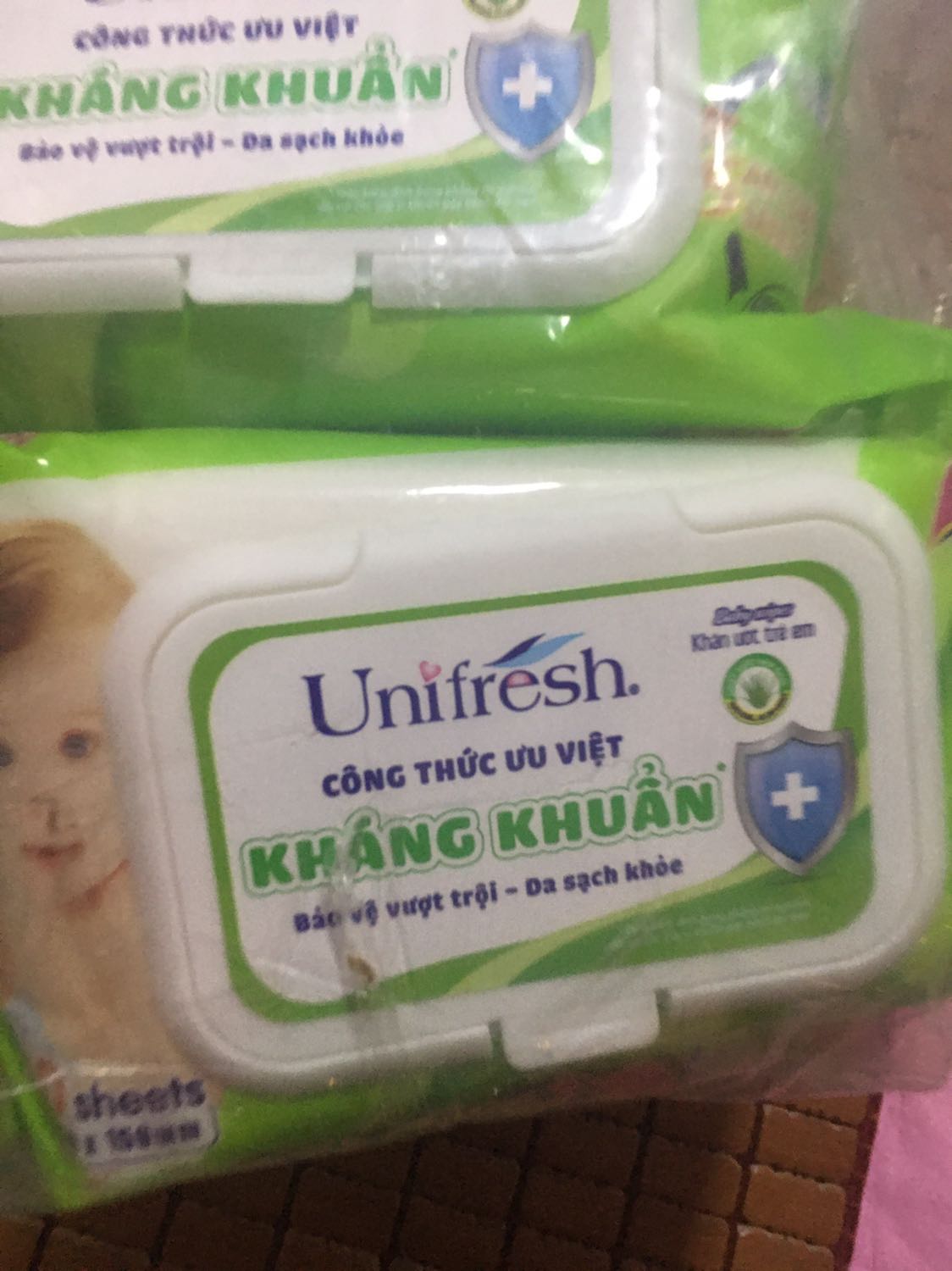 Shop đóng gói cẩn thận
Đúng đủ sản phẩm
Giá sale 96k
Mùi không nồng. Dùng cho bé rất tiện