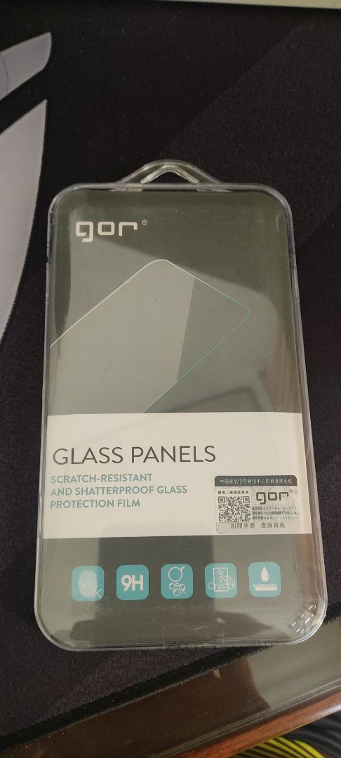 đầy đủ dụng cụ, cho miếng khăn nhỏ lau kính rất đẹp, mịn, tiki giao nhanh, shop lấy đúng sản phẩm