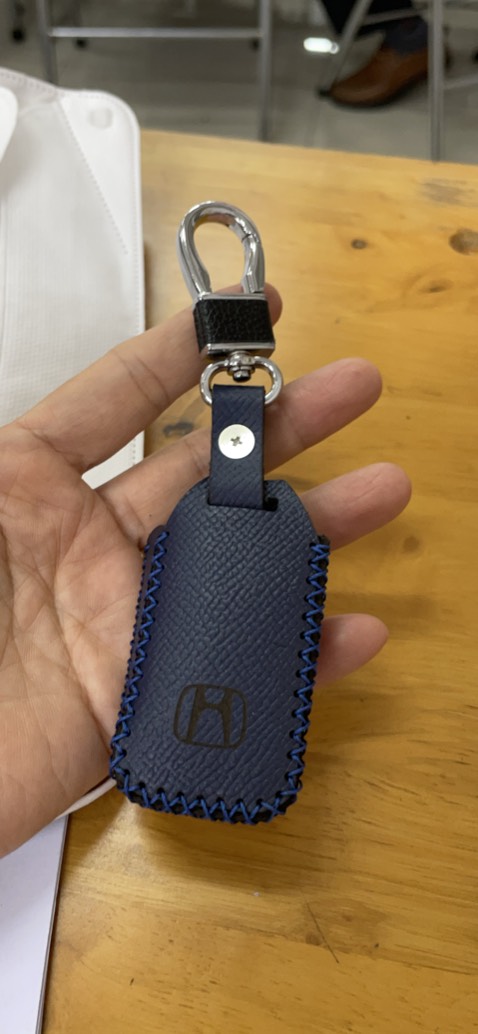 Chưa biết độ bền sao nhưng nhìn bề ngoài xịn xò