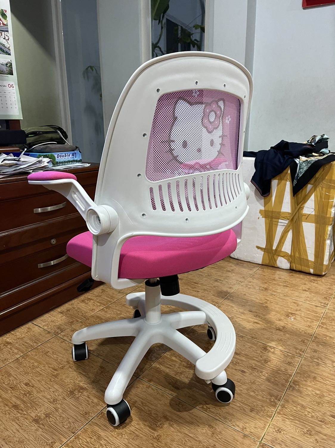 Đóng gói cẩn thận! Dễ lắm đặt! Con mình rất thích!