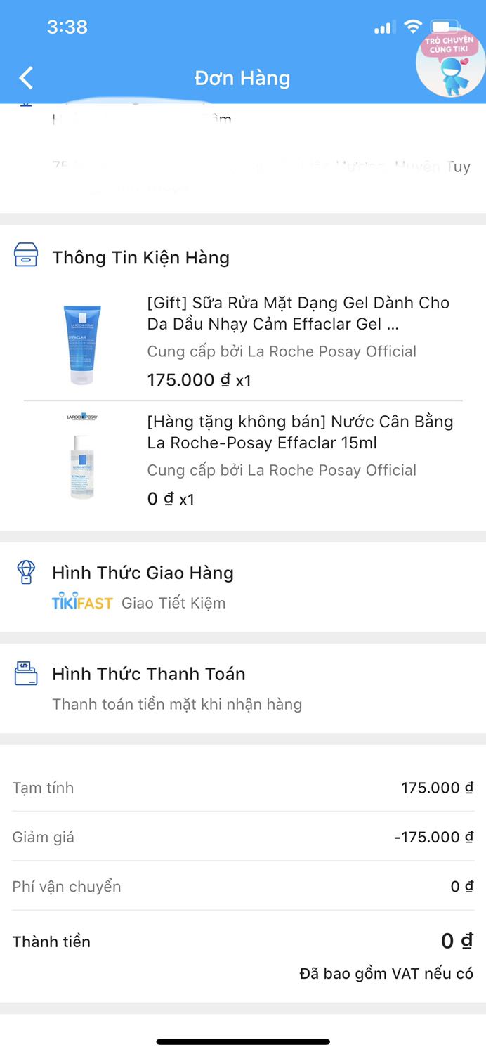 Tôi mua hàng ngày 8/8 lúc đặt còn bảo là đc tặng một srm và một toner size nhỏ, đặt hàng thành công thì đơn lại bị tách ra làm 2 đơn là 1 đơn gift và 1 đơn nước tẩy trang. Bên shop chỉ xác nhận 1 đơn hàng như ảnh dưới đây. Đã giao hàng lâu rồi, tới giờ mới nhận đc, mở hàng ra lại thất vọng hơn, chẳng bị đổ gì đâu nhưng trông sơ sài lắm. Thế thì ngay từ đầu k muốn tặng thì đừng để trên trang bán hàng của mình như v chứ. Lần nào mua đồ của hãng trên *** chưa bao giờ nhận thiếu hàng cả. Và đây cũng là Tiki chính hãng sao lại vậy. Tôi cũng xem đánh giá của các khách khác, họ đều nhận đủ hết cả mà. Đừng đổ lỗi cho tình hình dịch bệnh mà có sai sót thì lại càng thất vọng hơn.