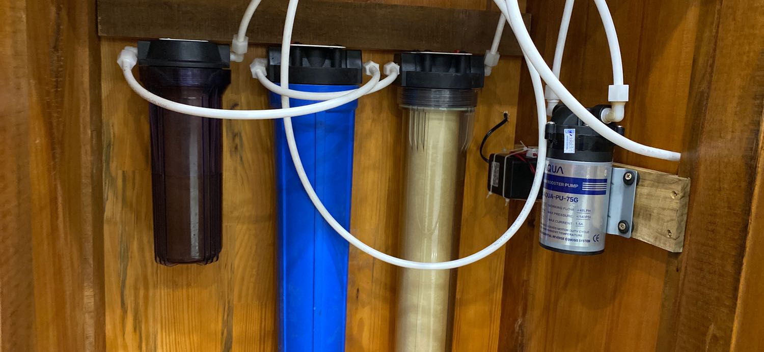 Giao hàng nhanh, shop đóng gói cẩn thận
Thiếu giấy bảo hành!