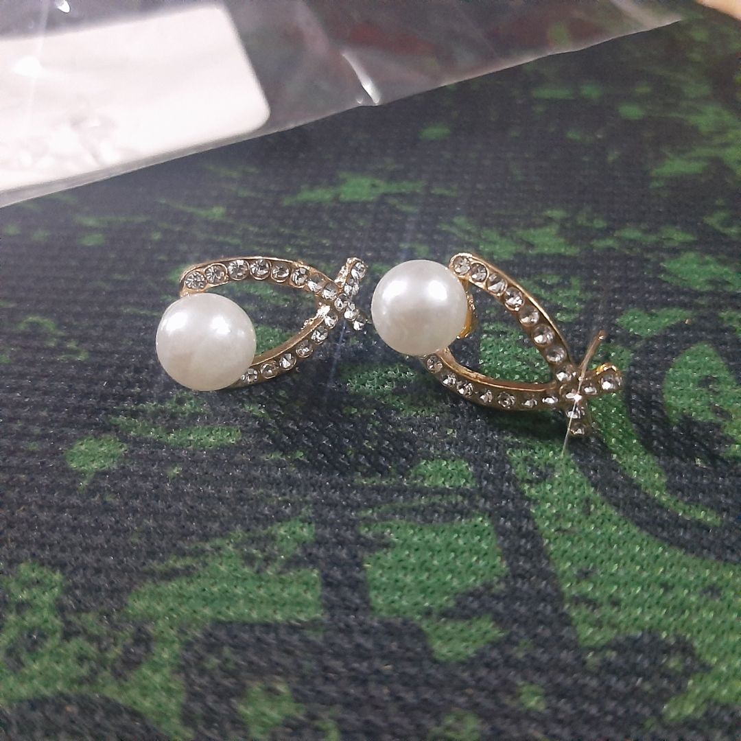 bông tai đẹp giống hình