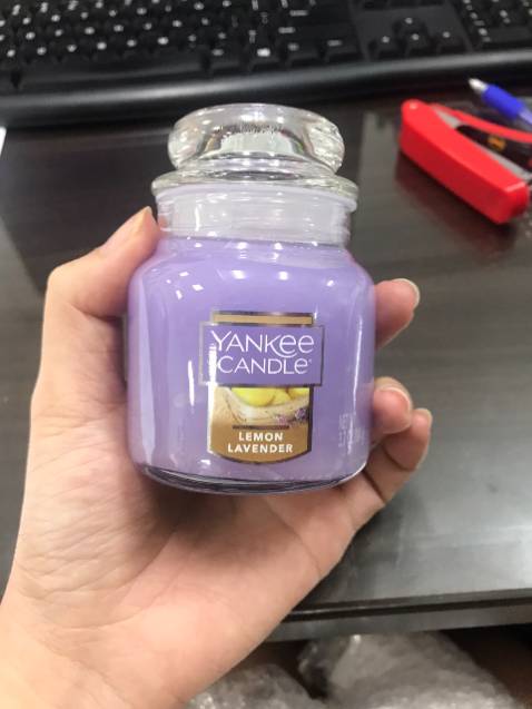 Giao hàng nhanh, mùi rất ngọt, hơi nồng,