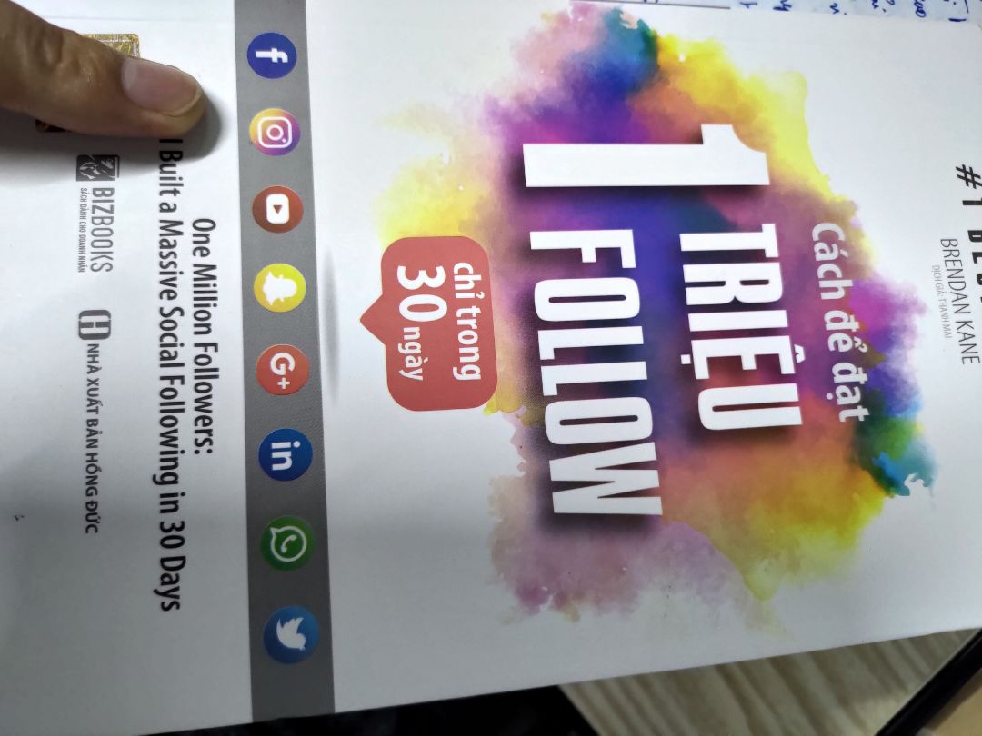 Đây là hiện trạng cuốn sách mình nhận được cách đây vài