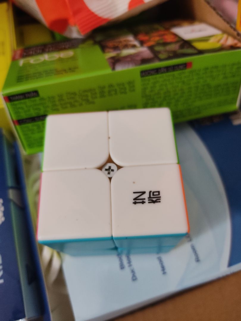 Sản phẩm cúa shop rất tốt. xoay rất chuẩn. Rất đáng mua mà không biết sao shop không bán nữa.