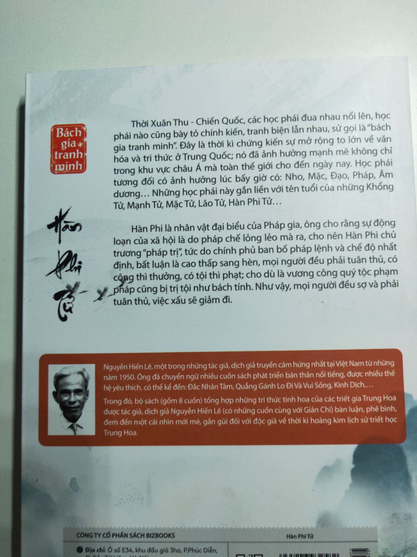 sách đẹp nội dung do  dịch giả Nguyễn Hiến Lê dịch là thấy hay rồi.