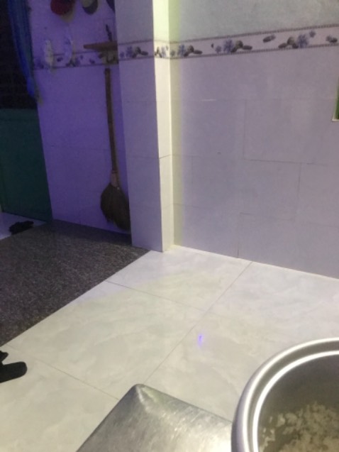 Không có khay trộn màu , không có bút lông, đã hỏi trước khi gởi hàng có hay không để đặt mua luôn. Shop không thèm trả lời bây giờ nhận thì không có ! Làm ăn mất uy tín ! Không có khay trộn màu , không có bút lông, đã hỏi trước khi gởi hàng có hay không để đặt mua luôn. Shop không thèm trả lời bây giờ nhận thì không có ! Làm ăn mất uy tín !