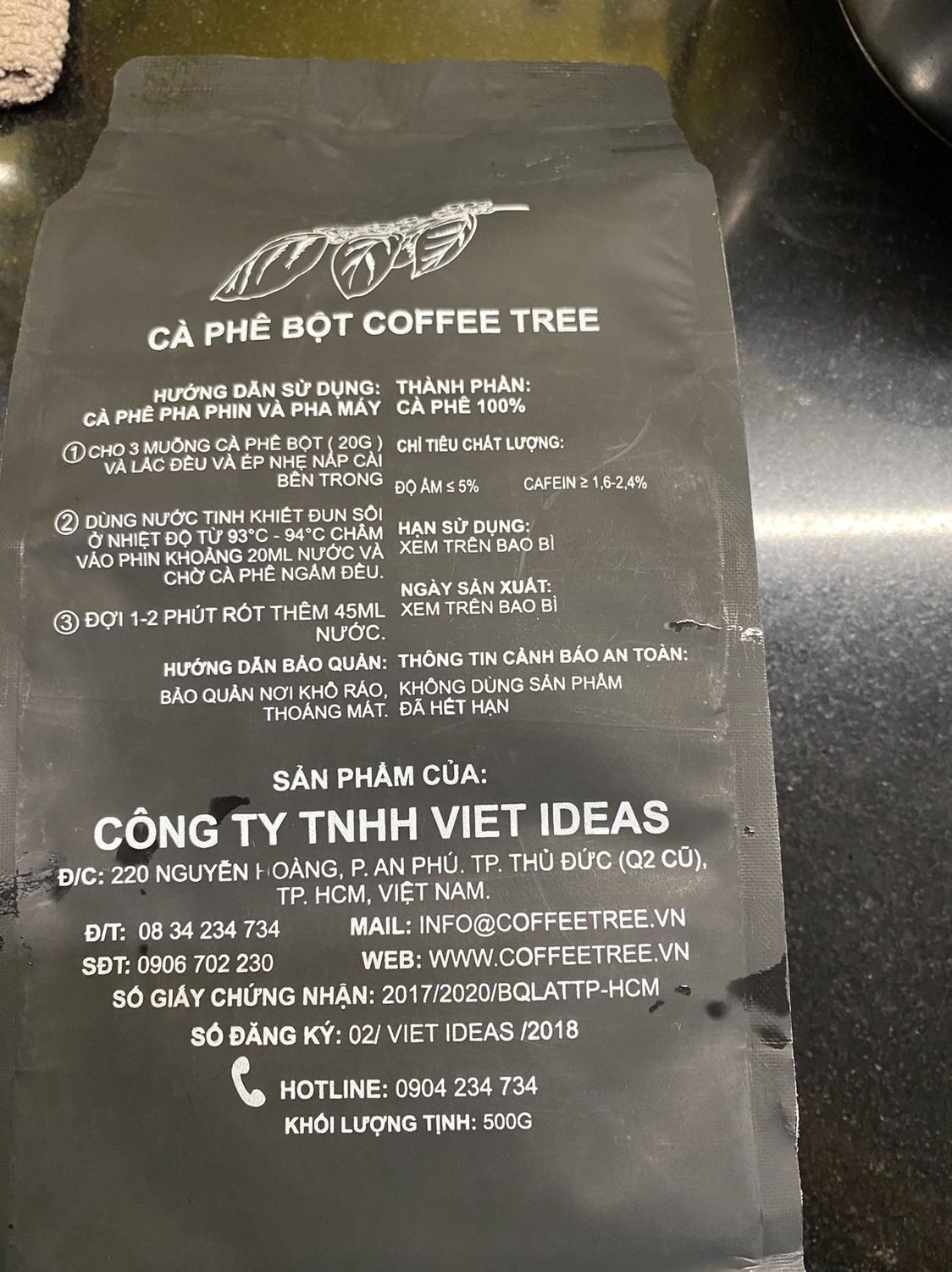 Cafe thơm khi còn chưa mở miệng gói. Tiki giao hàng quá chậm: đơn đặt sau thì giao trước, đơn đặt trước thì trễ hẹn, không rõ làm việc theo quy trình nào? Đơn máy hút bụi giao trong HCM mà xuất hàng lên xe rồi, 3 ngày sau chưa thấy đâu, đơn ổ cắm điện mới đặt nhà bán đã thực hiện đóng gói rất nhanh. Tiki Trading quá chậm trễ trong khi ngân hàng đã charge thẻ số tiền trả góp.