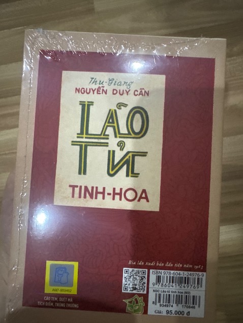 Sách được bao bọc cẩn thận, đóng gói kỹ lượng, mình mua cuốn này sau cuốn Trang Tử tinh hoa, hy vọng đọc xong sẽ tiếp thu được nhiều kiến thức hay ho.